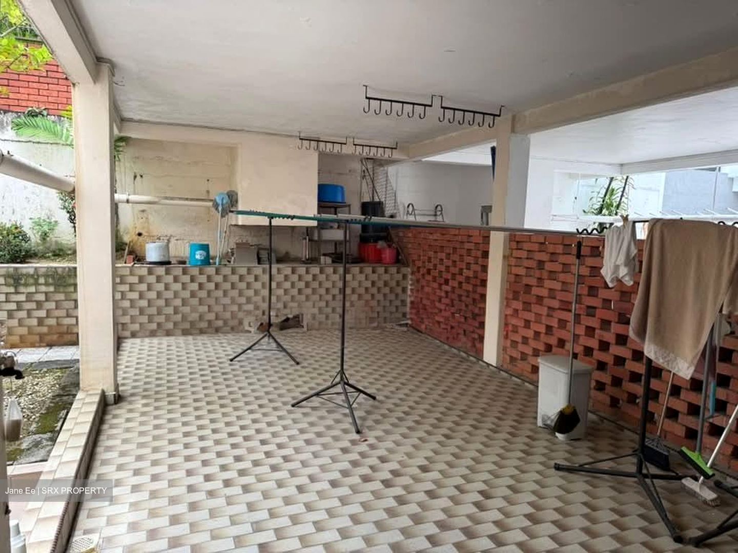 Recreation Lane (D19), Terrace #569040141